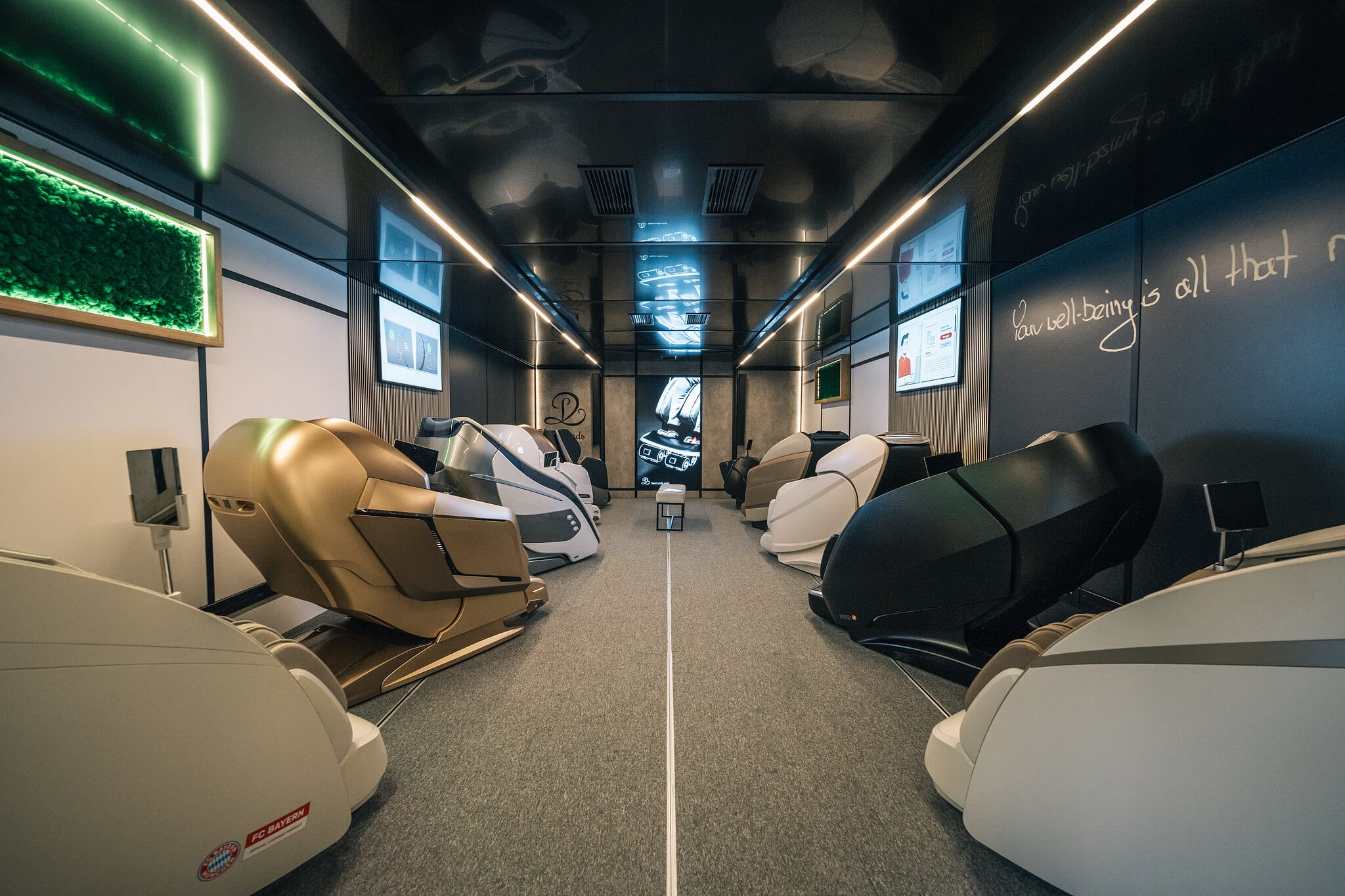 mobilny salon wystawowy foteli masującyc